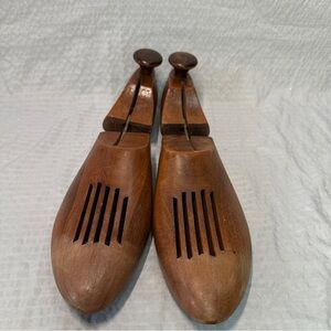 VINTAGE Pair Solid Wood Adjustable Shoe Trees
Forms Stretcher Shapers Cobbler